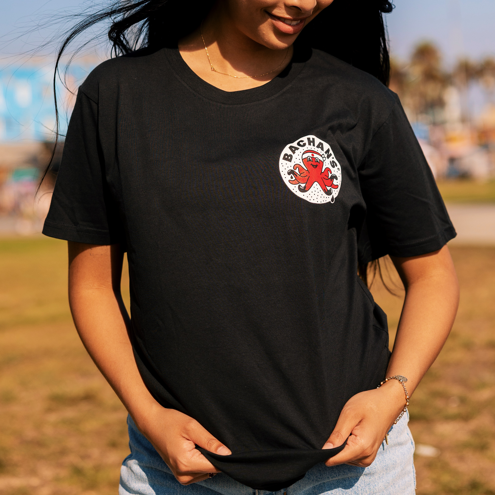 Field Guide Tee Q7